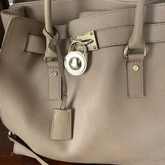 Michelle Kors Hamilton Bag - Picture 4 of 6